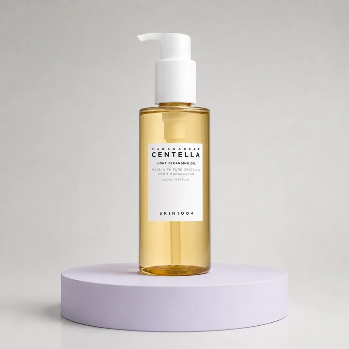 SKIN1004 Madagascar Centella Light Cleansing Oil